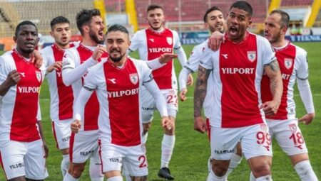 19 maçtır kaybetmeyen Samsunspor adım adım Üstün Lig’e koşuyor