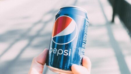 Pepsi’nin logosu değişti!