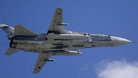 Ukrayna: Rusya’ya ilişkin Su-24M bombardıman uçağı düşürüldü