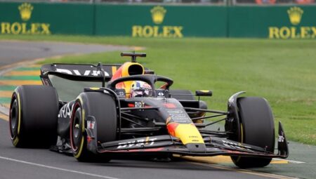 Formula 1 Avustralya GP’sini Max Verstappen kazandı