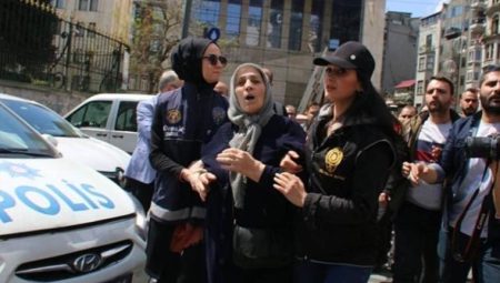 Gözaltına alınan Cumartesi Anneleri özgür bırakıldı
