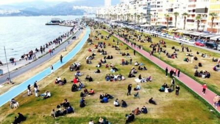 İzmir’den 33 bin kişi yurtdışına göç etti