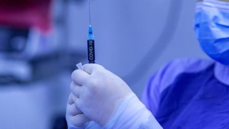 ABD, milletlerarası yolculara onay verdi: Covid-19 aşı zorunluluğunu kaldırıyor