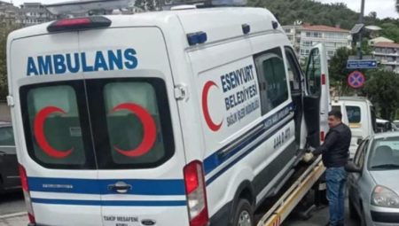 AKP devrinin borçları yurttaşı zora soktu: Bu sefer Esenyurt Belediyesi’nin hasta taşıyan ambulansı haczedildi
