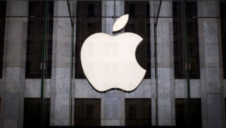 Apple CEO’su Tim Cook’tan yapay zeka uyarısı