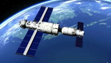 Çin, Tianzhou-6 kargo uzay aracını fırlatmaya hazırlanıyor