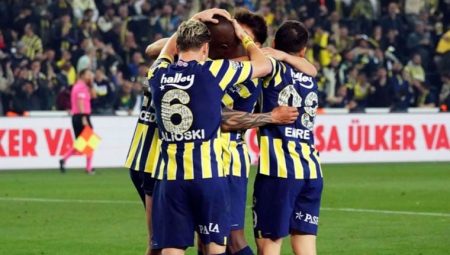 Fenerbahçe’de iç transfer hareketliliği!