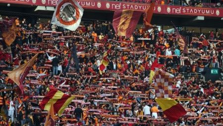 Galatasaray – Başakşehir maçı biletleri rekor müddette bitti