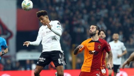 Galatasaraylı futbolcu Sergio Oliveira: ‘Özür dilerim’