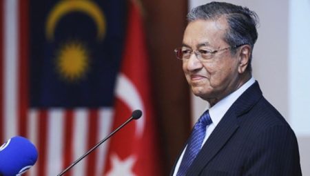 Malezya eski Başbakanı Mahathir Muhammed: Rusya-Ukrayna savaşı, dünya savaşına dönüşecek
