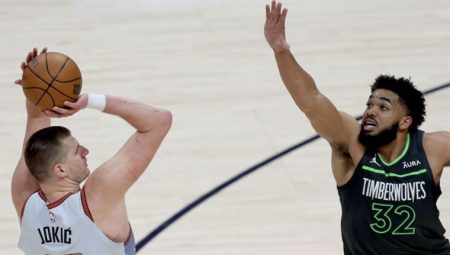 NBA’de Denver Nuggets, play-off yarı final serisine galibiyetle başladı