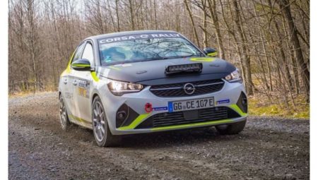 Opel elektrikli ralli iştirakini genişletiyor
