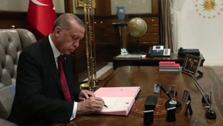 Resmi Gazete’de yayımlandı: Erdoğan’dan gece yarısı atama ve vazifeden alma kararları