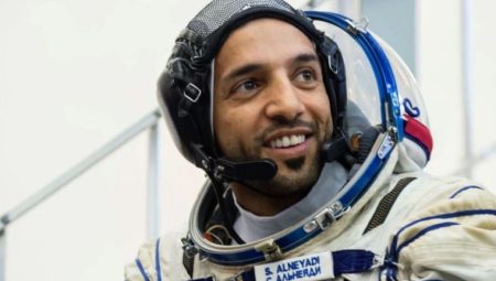 Sultan en-Neyadi, uzay yürüyüşü yapan birinci Arap astronot oldu