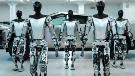 Tesla’nın insansı robotlarının son hali paylaşıldı
