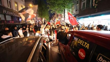 Türkiye’deki seçim heyecanı Brüksel’e yansıdı