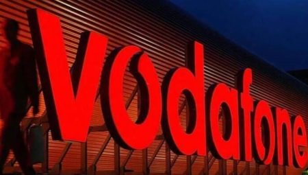 Vodafone 11 bin kişiyi işten çıkarıyor
